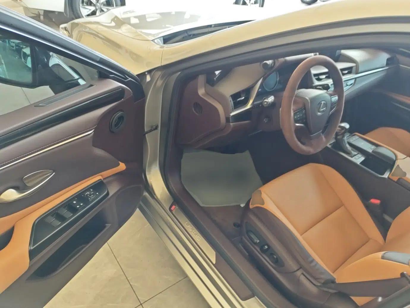 Lexus ES 2020 200 Excellence Edition — миниатюра 18