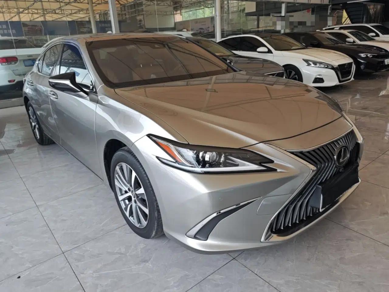 Lexus ES 2020 200 Excellence Edition — миниатюра 3