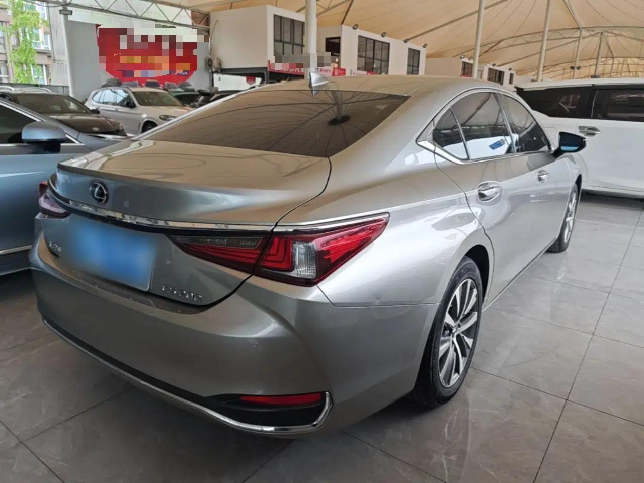 Lexus ES 2020 200 Excellence Edition — миниатюра 6