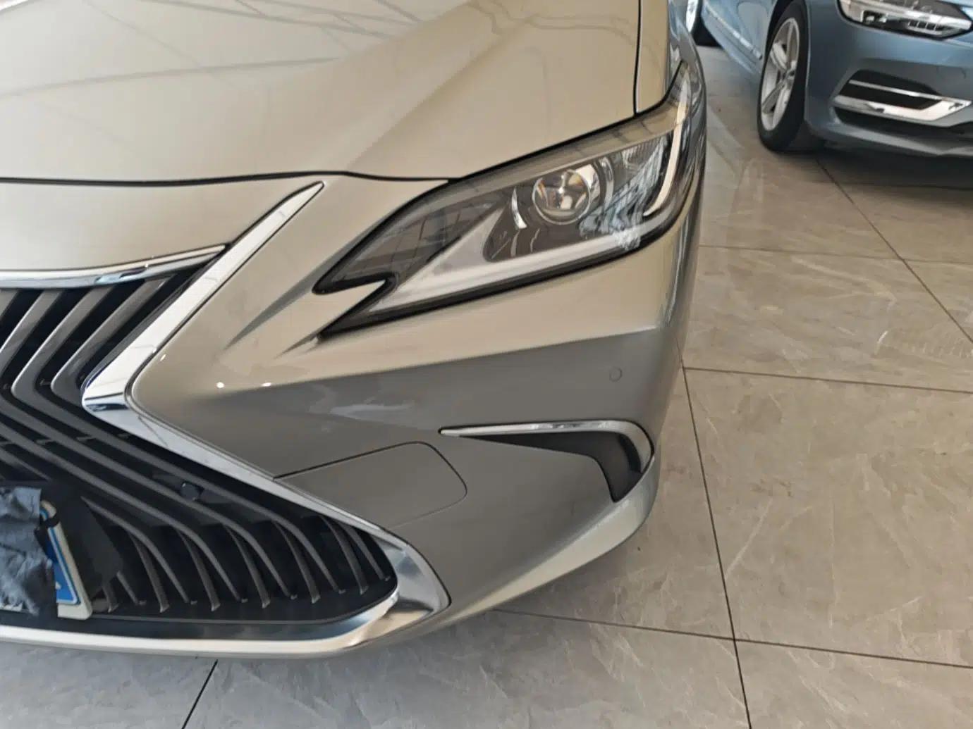 Lexus ES 2020 200 Excellence Edition — миниатюра 8