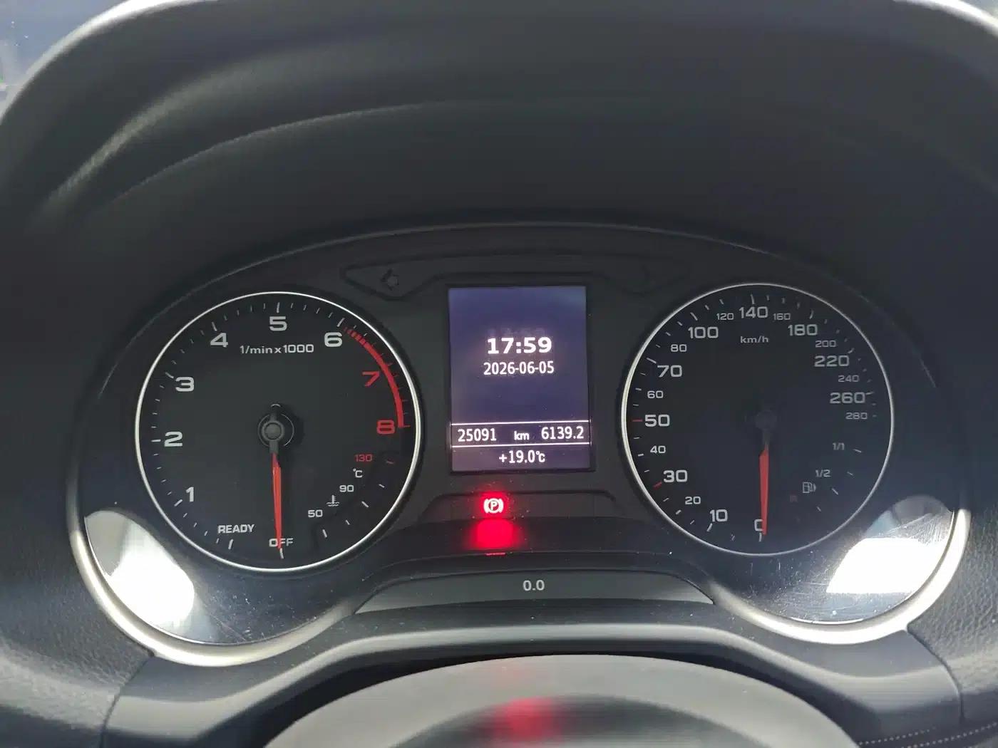 Audi Q2L 2022 35 TFSI Progressive Dynamic Edition — миниатюра 5