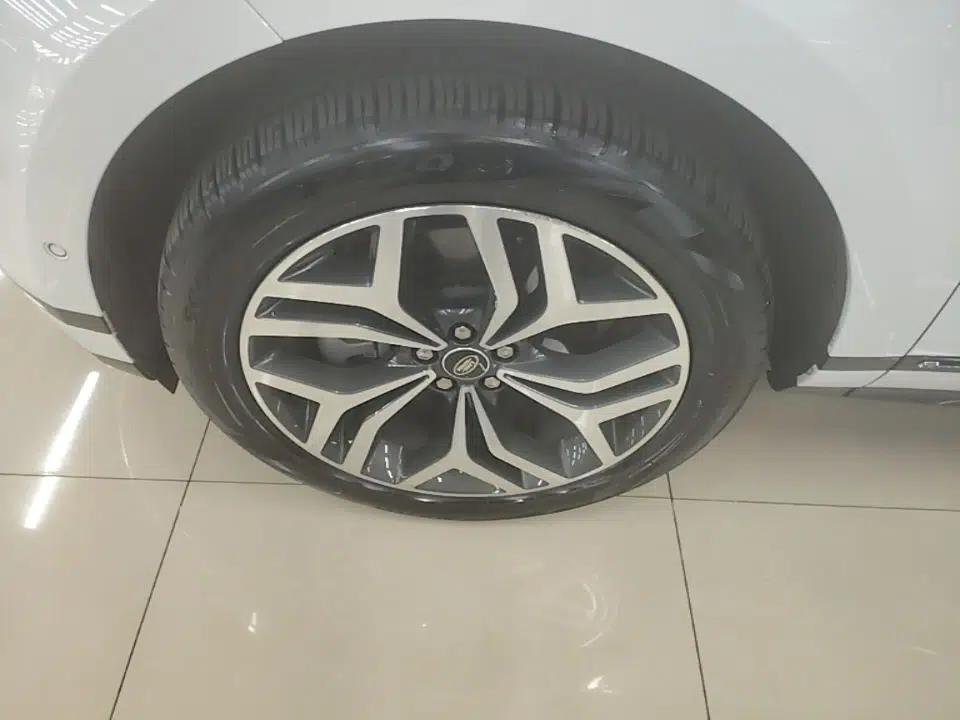Land Rover Range Evoque 2021 Range Rover L 249 PS R-Dynamic SE Luxury Edition — миниатюра 10