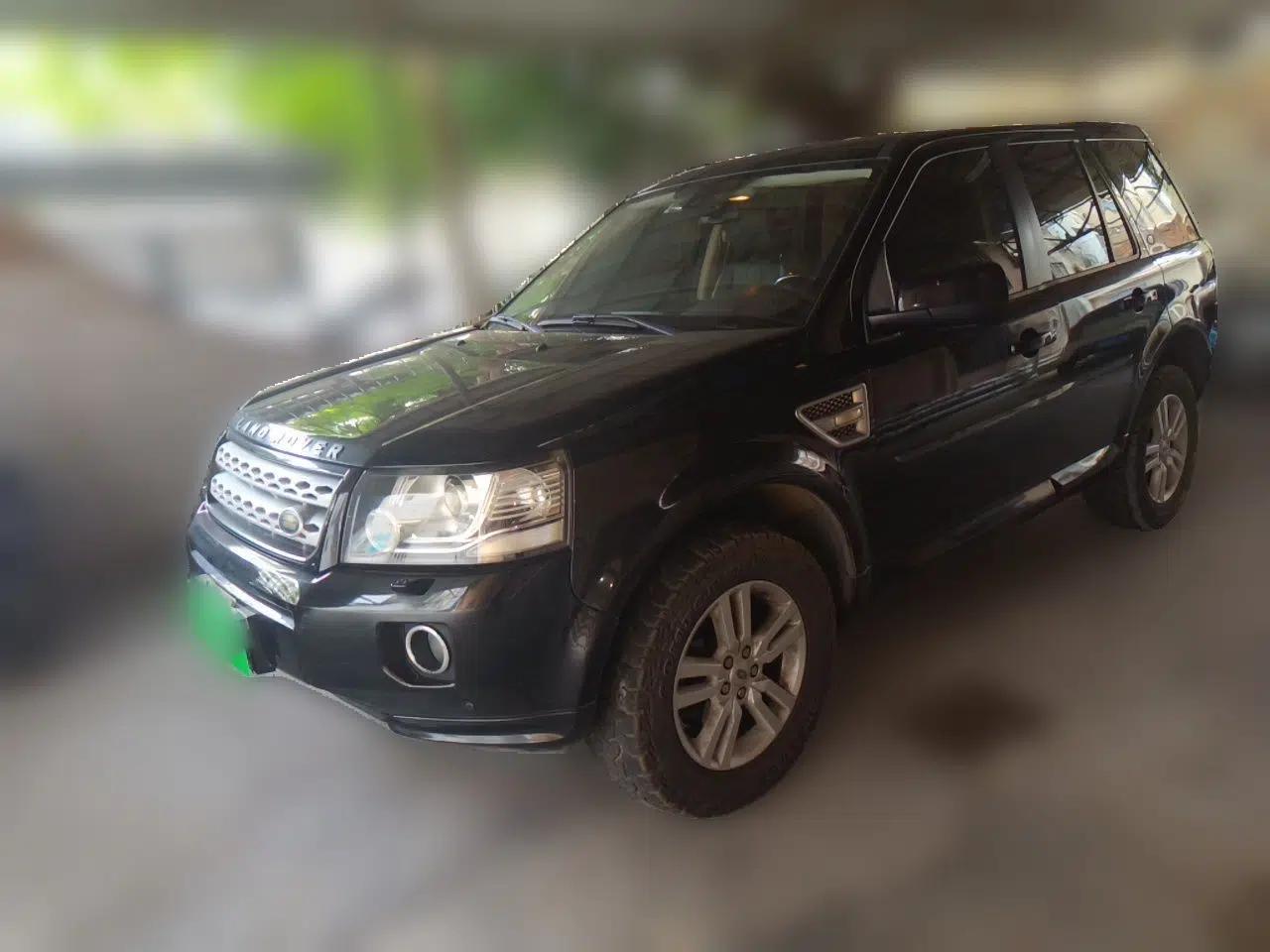 Land Rover Freelander 2 2013 2.2T SD4 SE Diesel Edition — миниатюра 1