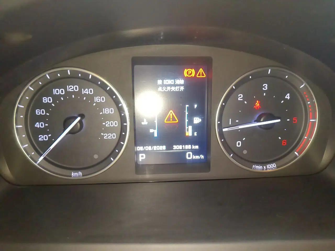 Land Rover Freelander 2 2013 2.2T SD4 SE Diesel Edition — миниатюра 11