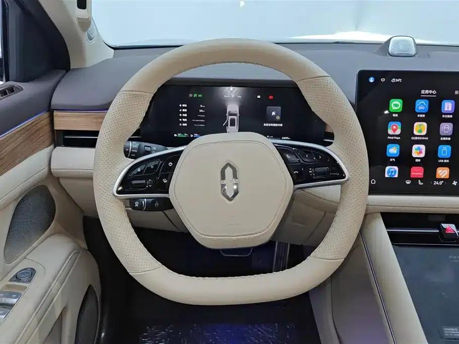 Wenjie M7 2024 1.5T AWD Plus Edition 5-seater — миниатюра 15