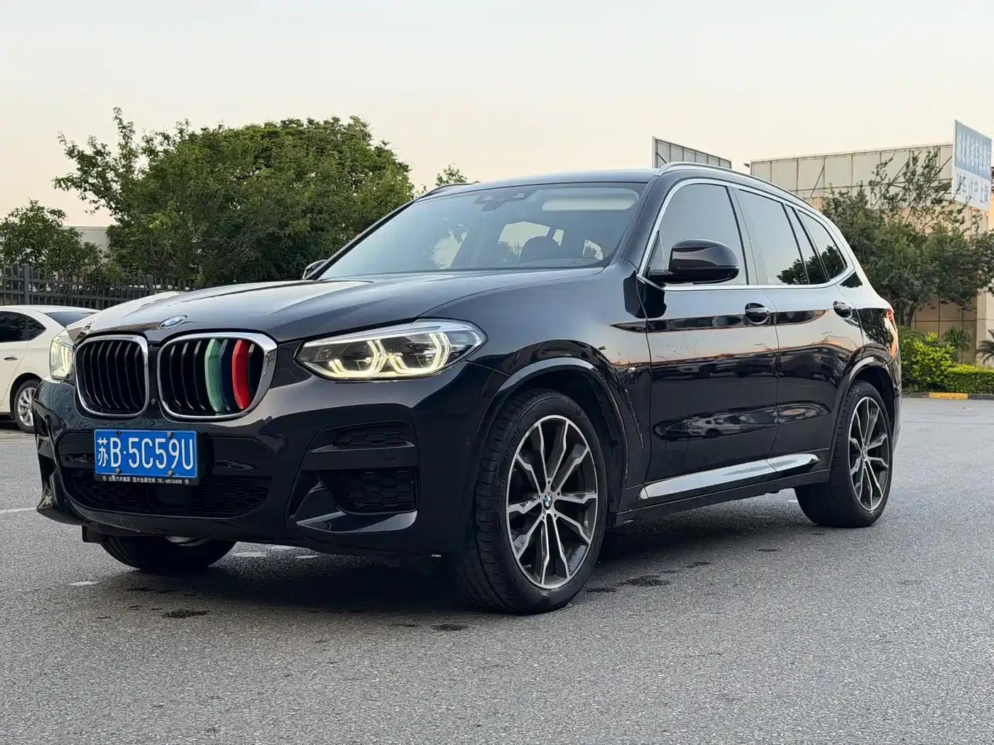 BMW X3 2021 xDrive30i Leading M Sport Package — миниатюра 1