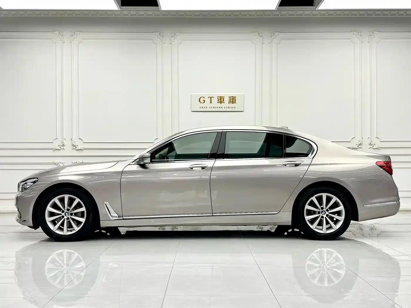 2016 BMW 7 Series 730Li Leading Edition — миниатюра 3