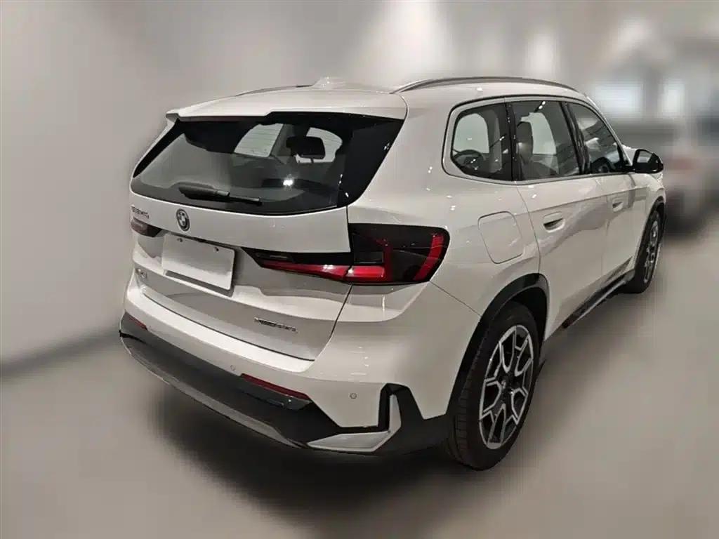 BMW iX1 2023 xDrive30L X Design Package — миниатюра 12