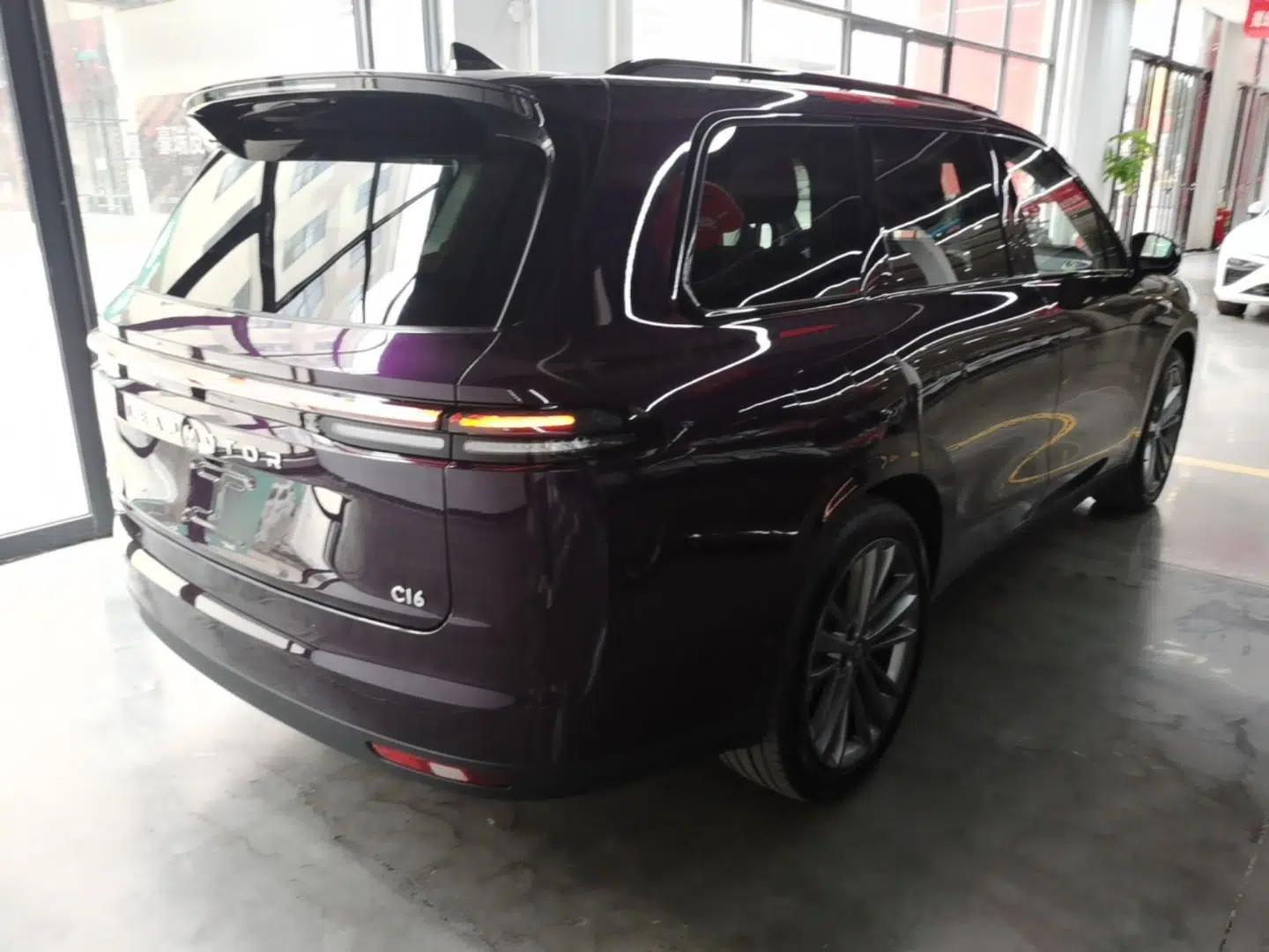 Leapmotor C16 2024 Range-Extended 200 LiDAR Edition — миниатюра 6