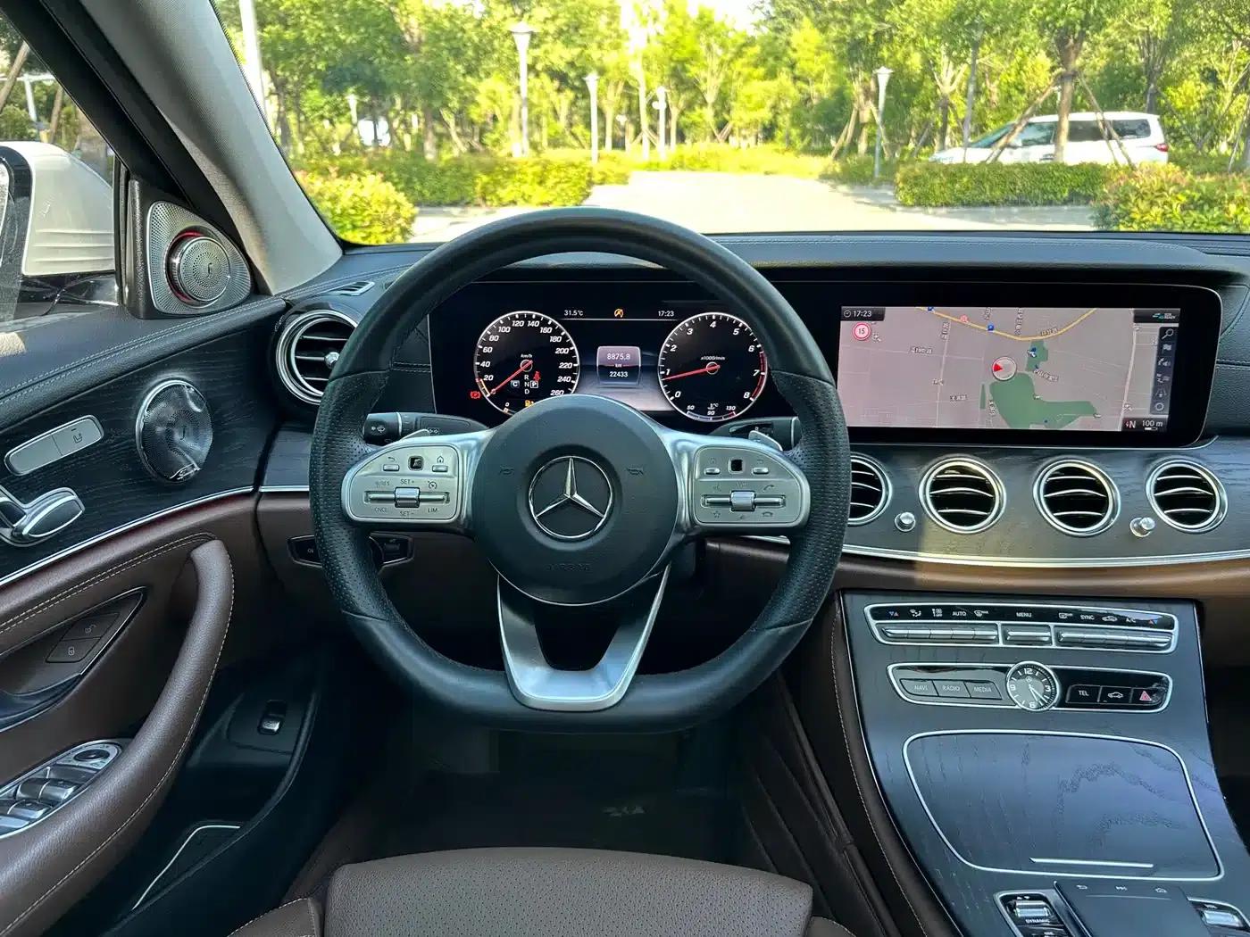Mercedes-Benz E-Class 2019 E 200 L Sport — миниатюра 14