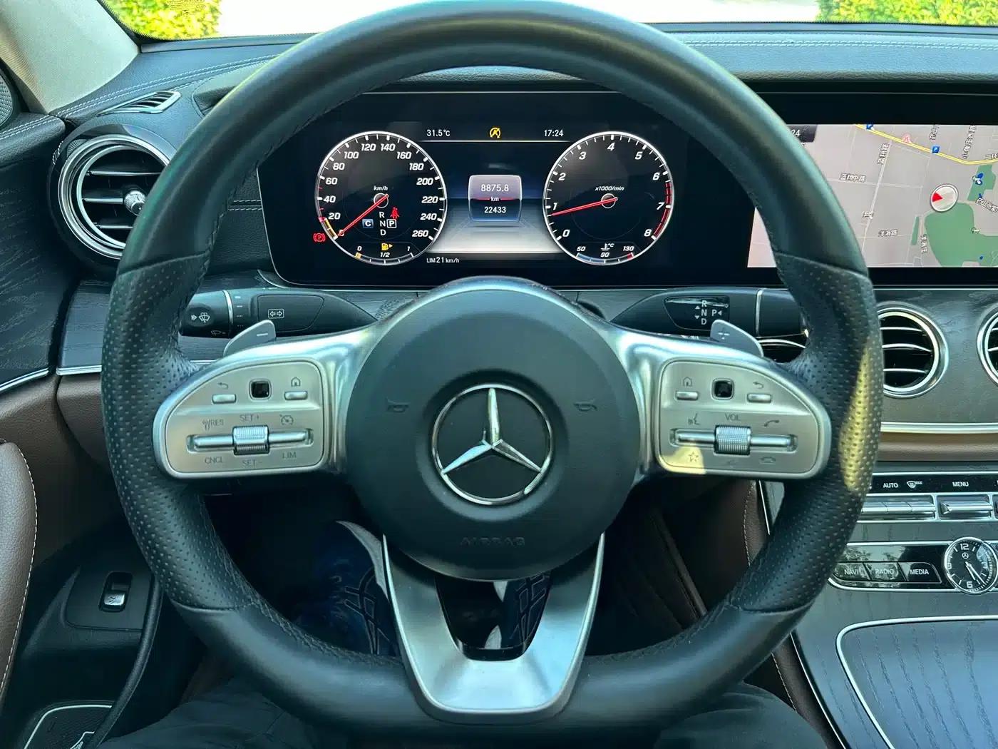 Mercedes-Benz E-Class 2019 E 200 L Sport — миниатюра 15