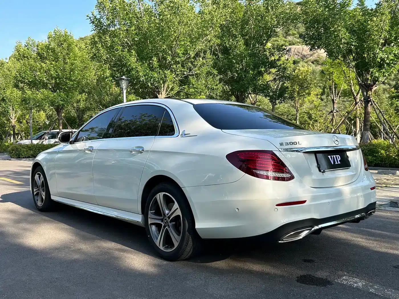 Mercedes-Benz E-Class 2019 E 200 L Sport — миниатюра 10
