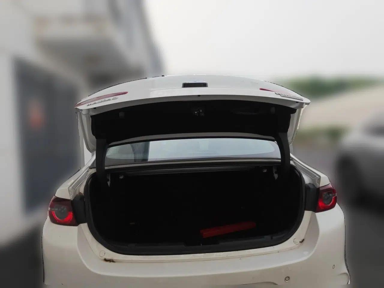Mazda 3 Axela 2020 1.5L Automatic ZhiMei Edition — миниатюра 19