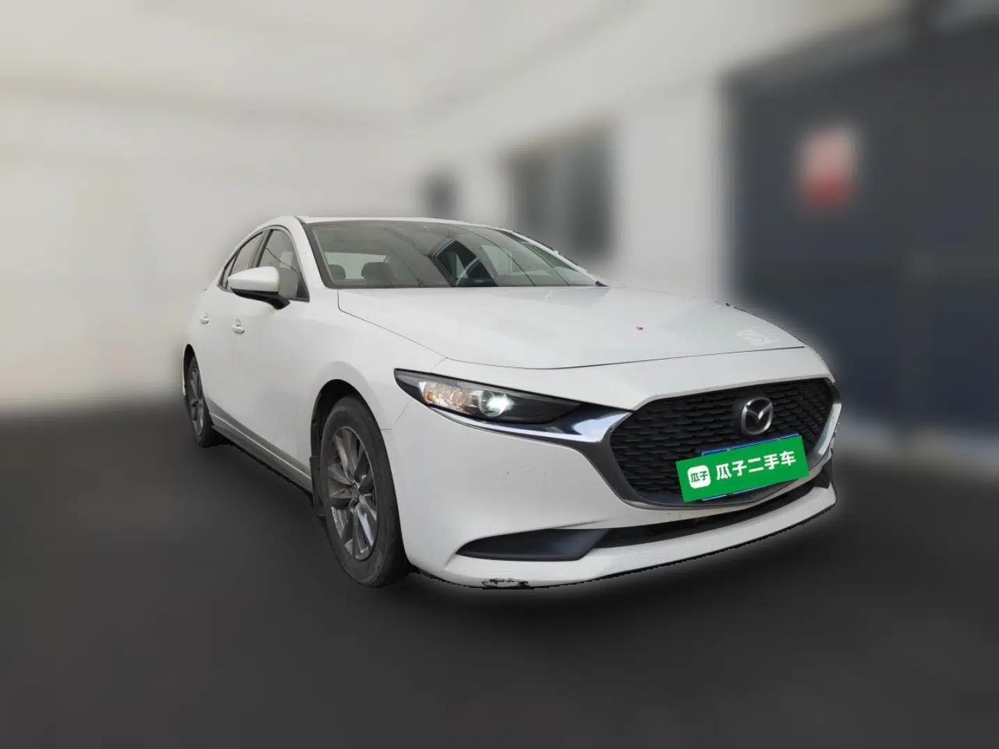 Mazda 3 Axela 2020 1.5L Automatic ZhiMei Edition — миниатюра 3