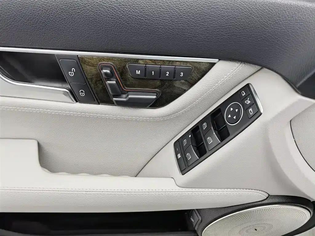 Mercedes-Benz C-Class 2013 C 260 CGI Fashion Model — миниатюра 9