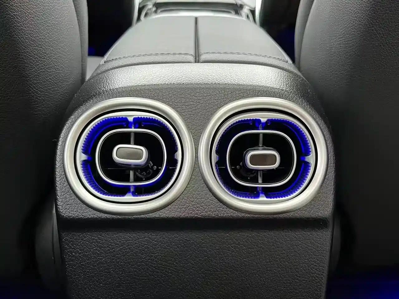 2025 Mercedes-Benz C-Class C 260 L Sport Edition — миниатюра 16