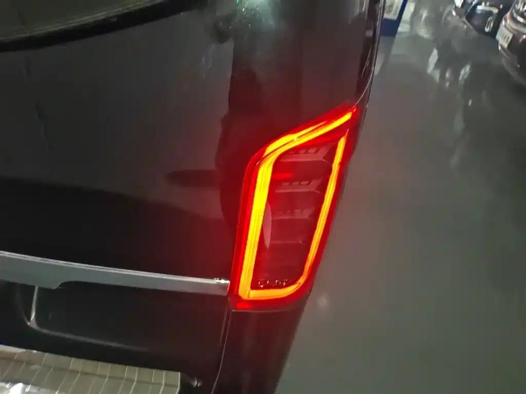 Vito 2021 2.0T Elite Edition 7-seater — миниатюра 8
