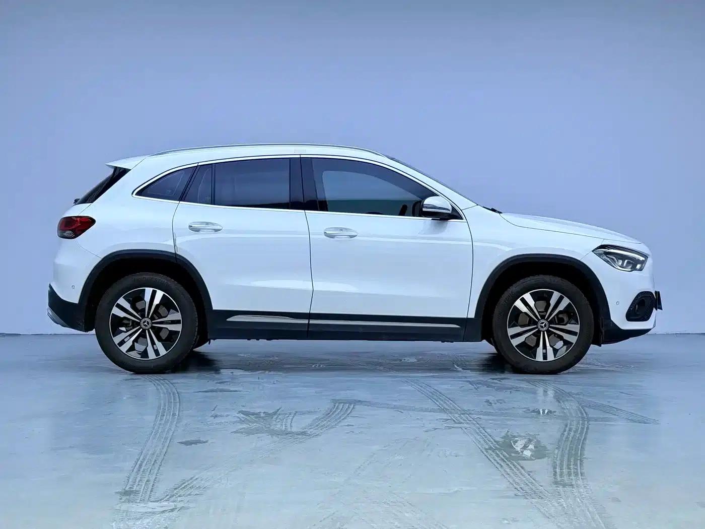 2022 Mercedes-Benz GLA 220 — миниатюра 8