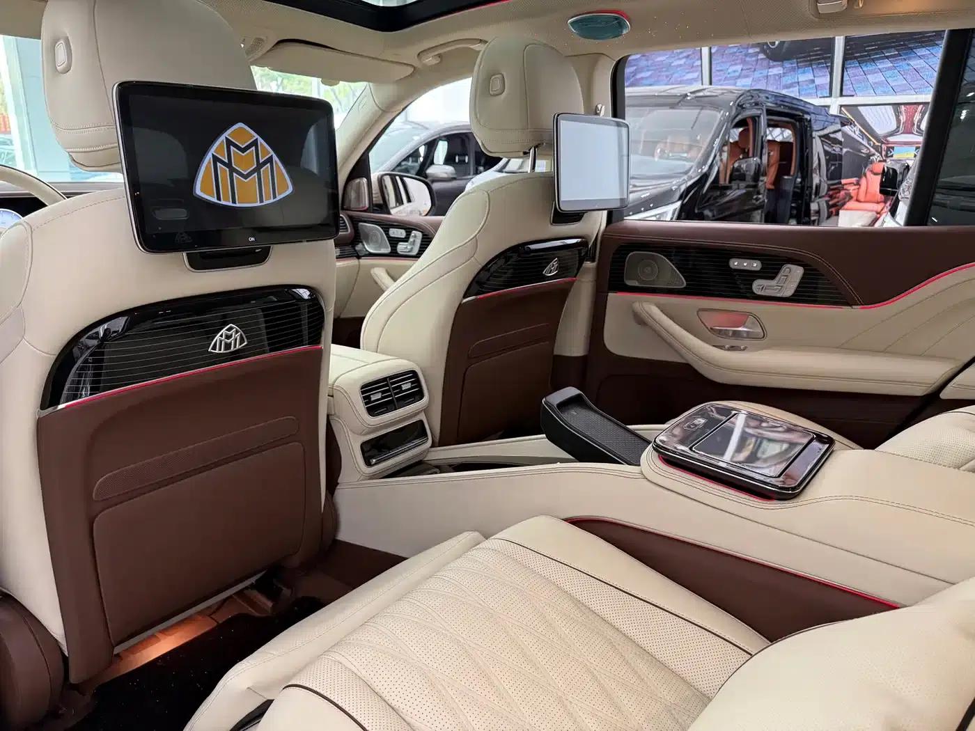2026 Mercedes-Benz GLS 450 4MATIC Luxury — миниатюра 6