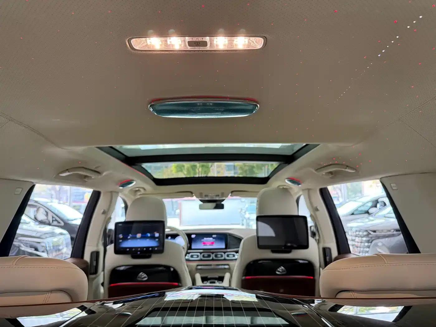 2026 Mercedes-Benz GLS 450 4MATIC Luxury — миниатюра 10