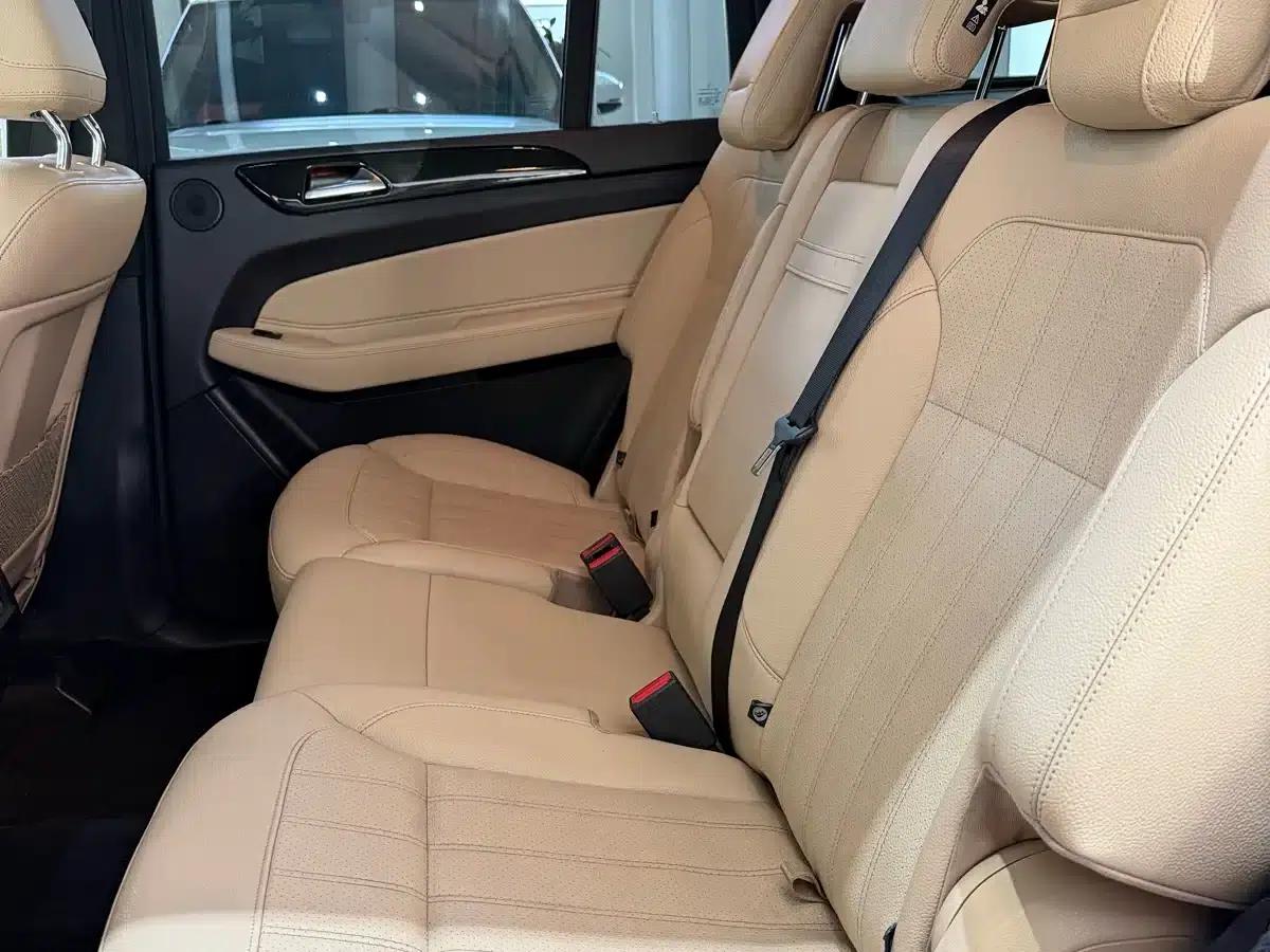 2018 Mercedes-Benz GLS 450 US Spec — миниатюра 6