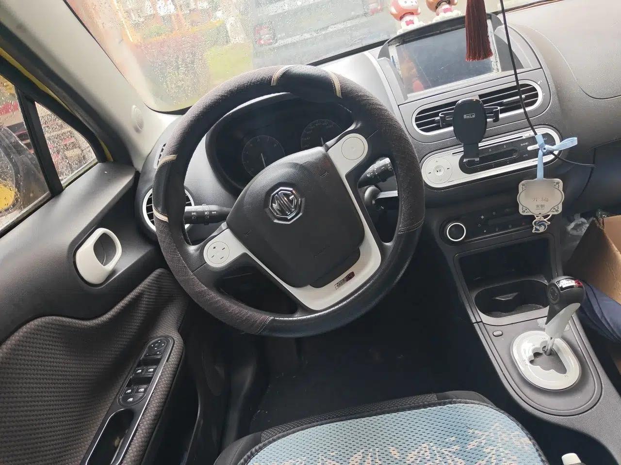 MG 3 2013 1.5L AMT Elite Edition — миниатюра 10