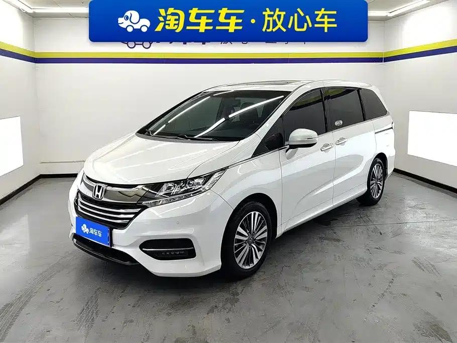 2018 Odyssey 2.4L Luxury Edition — миниатюра 1