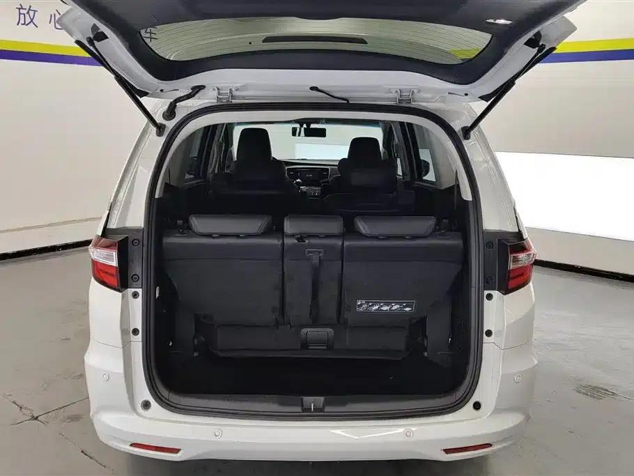 2018 Odyssey 2.4L Luxury Edition — миниатюра 4