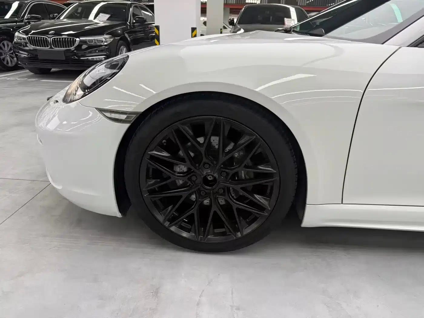 2019 Porsche 718 Boxster T 2.0T — миниатюра 8