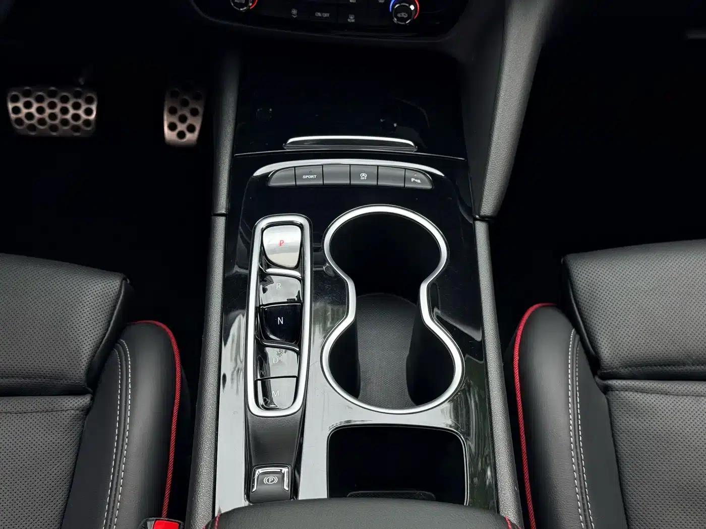 Buick Regal 2021 GS 28T Elite — миниатюра 14