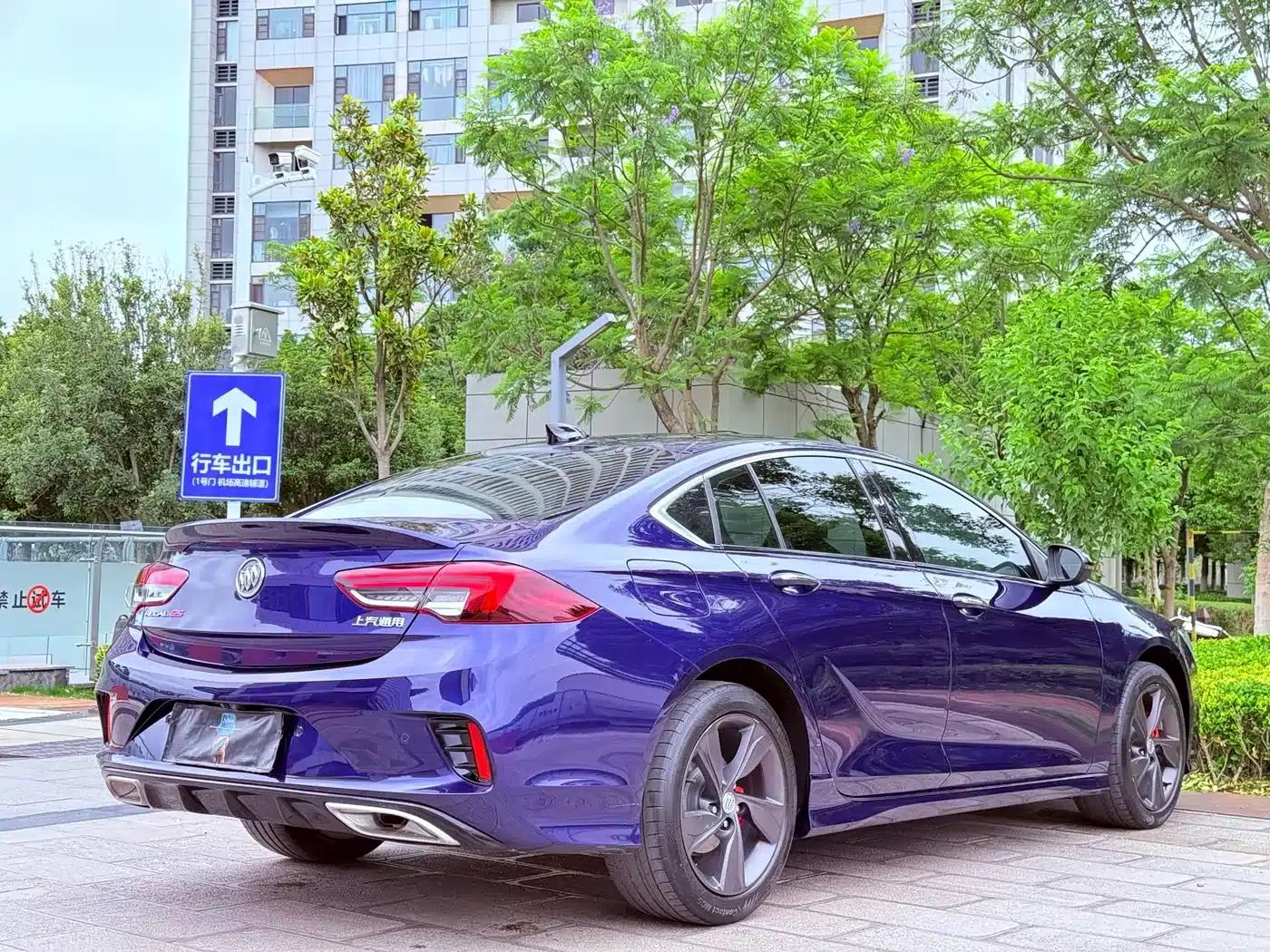 Buick Regal 2021 GS 28T Elite — миниатюра 4
