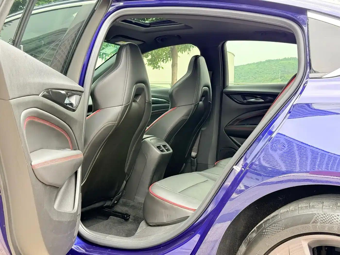 Buick Regal 2021 GS 28T Elite — миниатюра 8