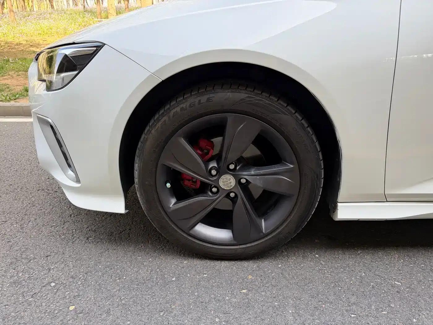 Buick Regal 2020 GS 28T Elite — миниатюра 14