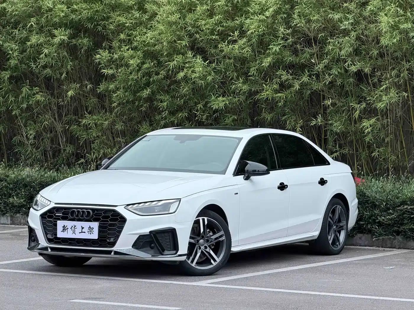 Audi A4L 2022 40 TFSI Luxury Dynamic — миниатюра 1