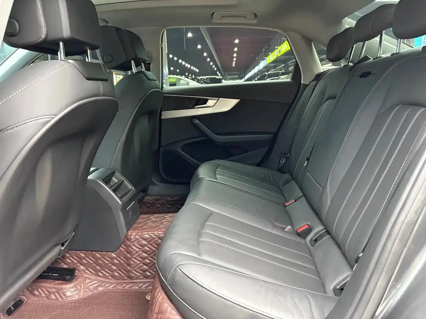 Audi A4L 2020 40 TFSI Fashion Dynamic Edition — миниатюра 17