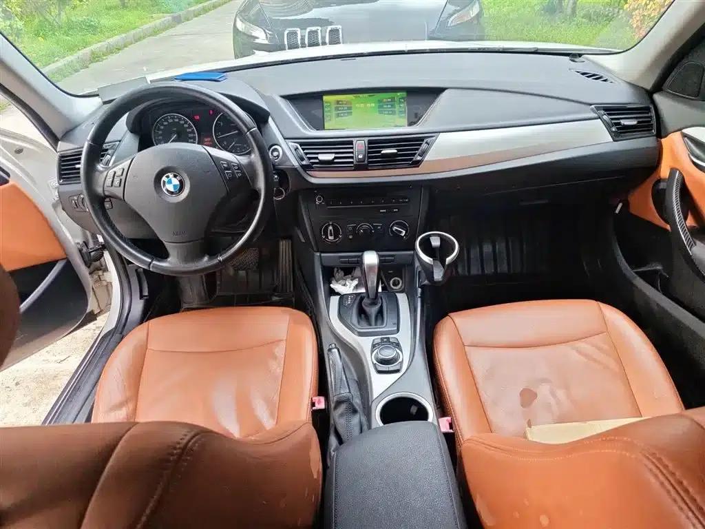 BMW X1 2013 sDrive18i Fashion Edition — миниатюра 13