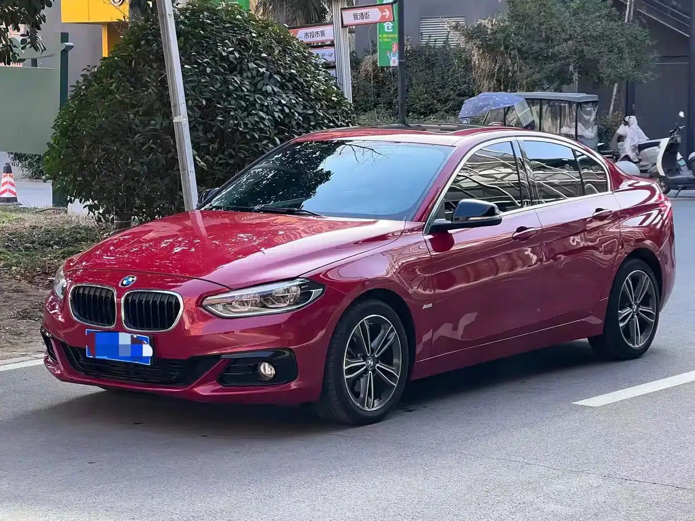 2018 BMW 1 Series 118i Sport — миниатюра 1