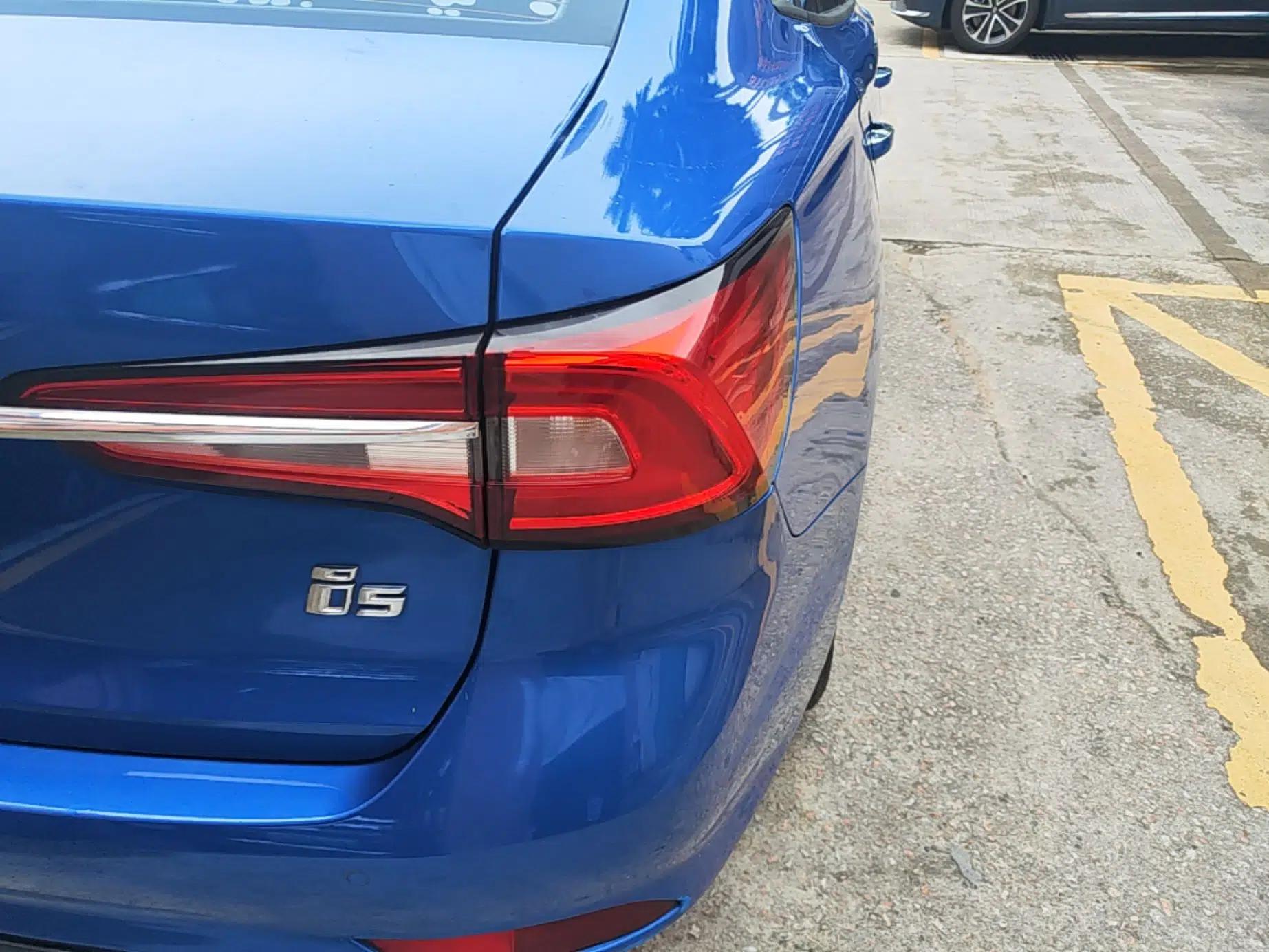 Roewe i5 2019 1.5L Automatic 4G Connected Linghao Edition — миниатюра 14