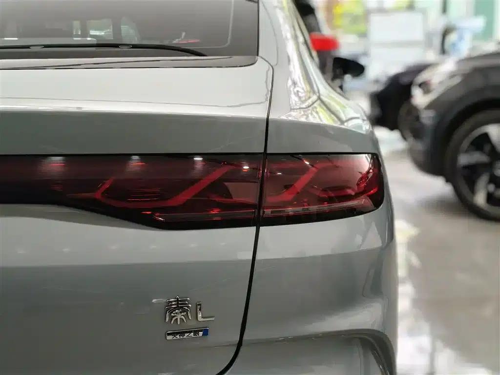 Qin L 2025 DM-i Intelligent Driving Edition 80KM Leading Model — миниатюра 8