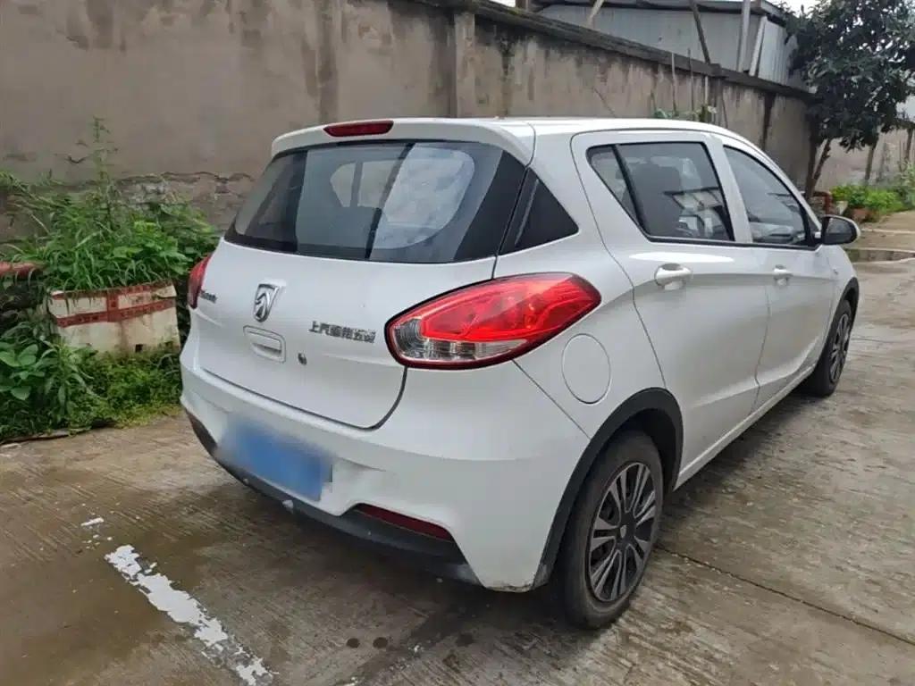 Baojun 310 2016 1.2L Manual Comfort Model — миниатюра 7