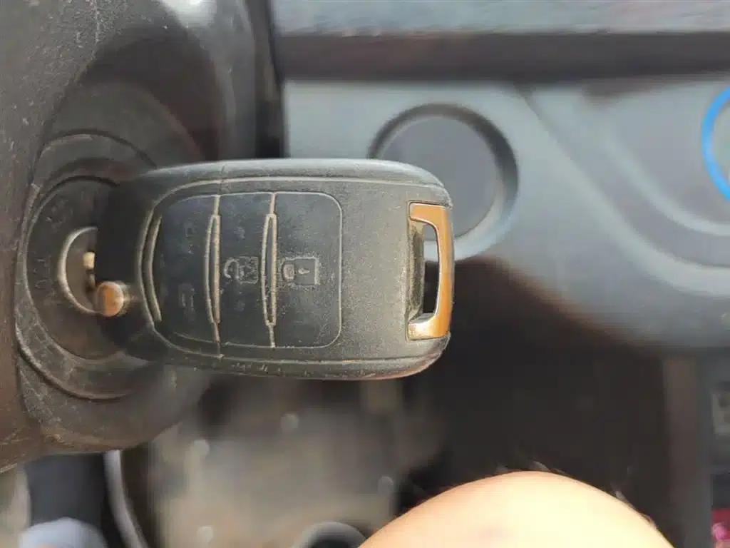 Baojun 310 2016 1.2L Manual Comfort Model — миниатюра 9