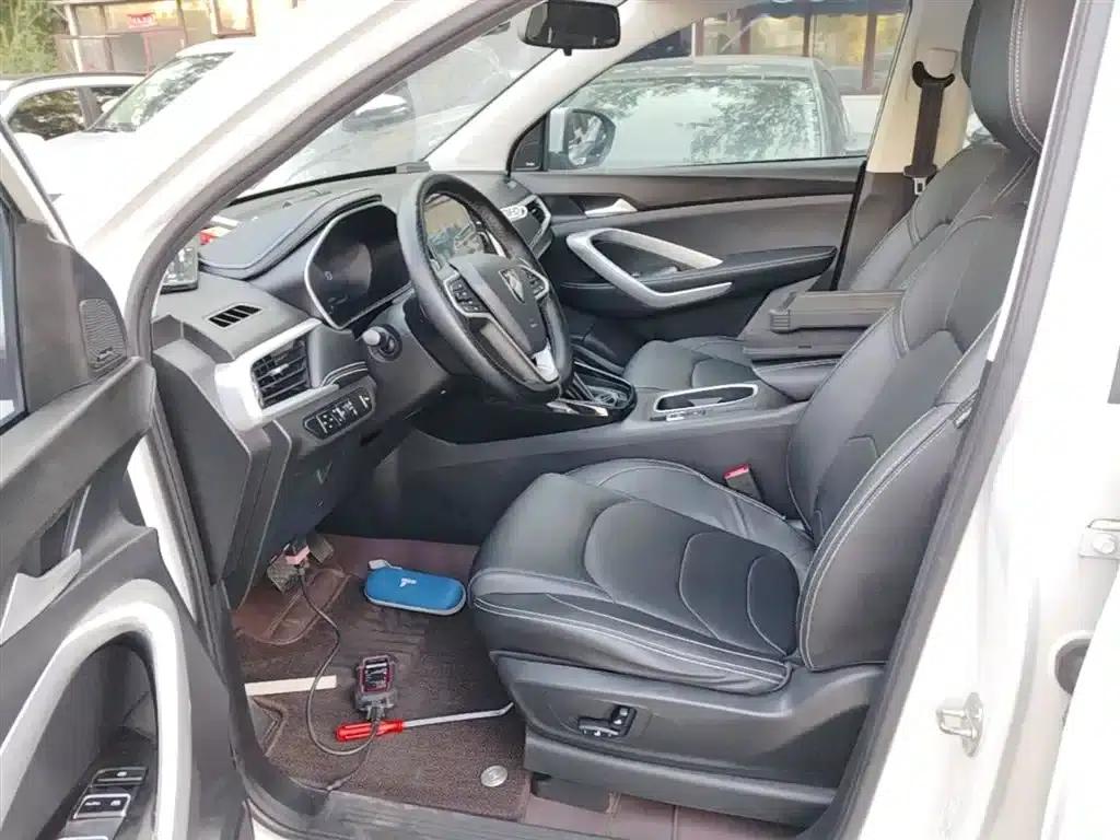 Baojun 530 2020 1.5T CVT Premium Connected Edition 7-seater — миниатюра 15
