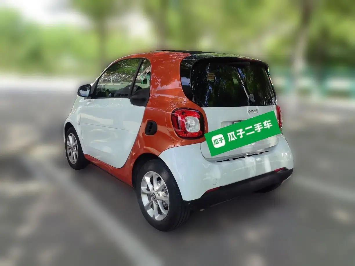 smart fortwo 2018 1.0L 52kW Hardtop Dynamic Version China V — миниатюра 4