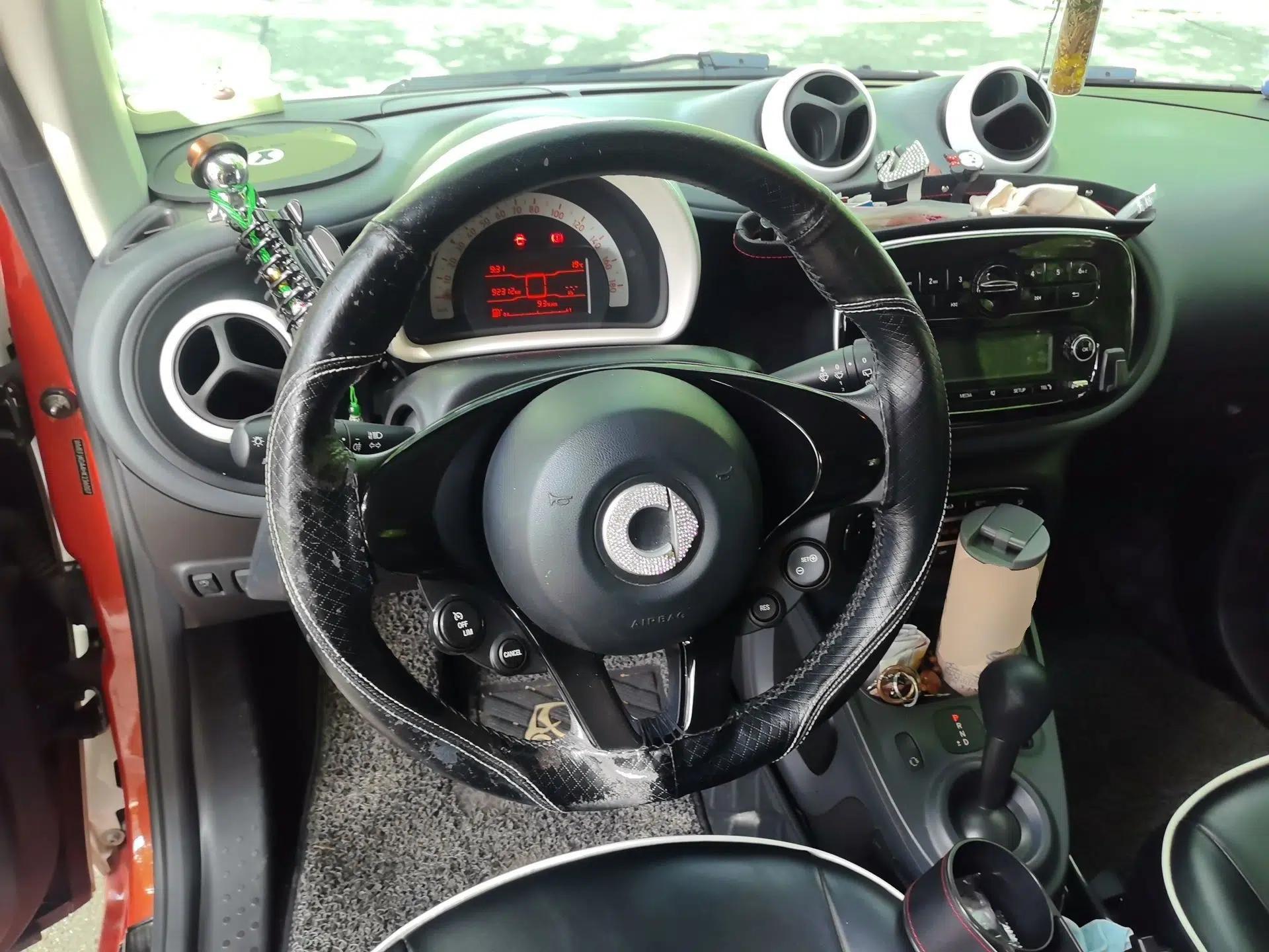 smart fortwo 2018 1.0L 52kW Hardtop Dynamic Version China V — миниатюра 10