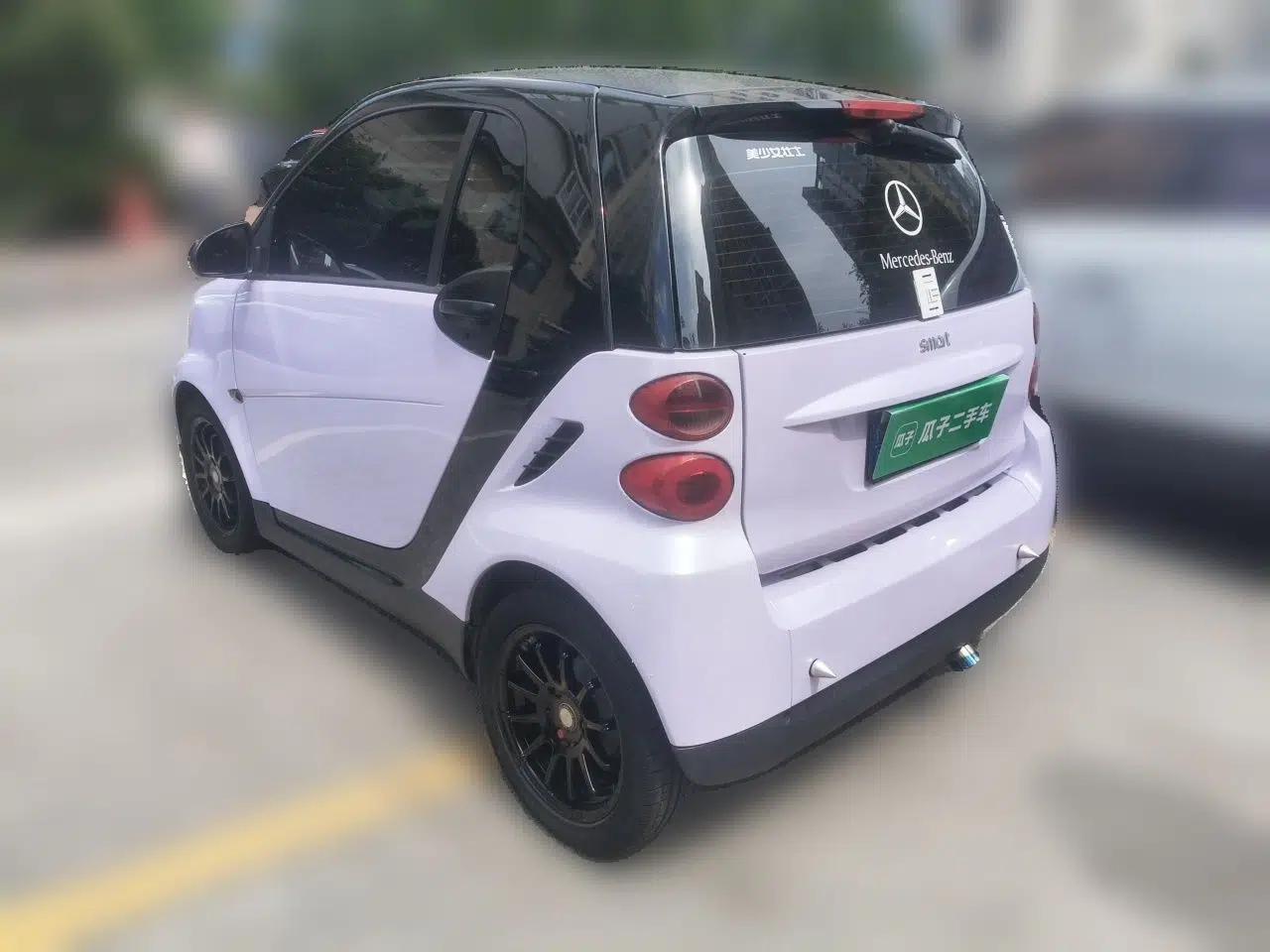 smart fortwo 2011 1.0 MHD Hardtop Standard Edition — миниатюра 4