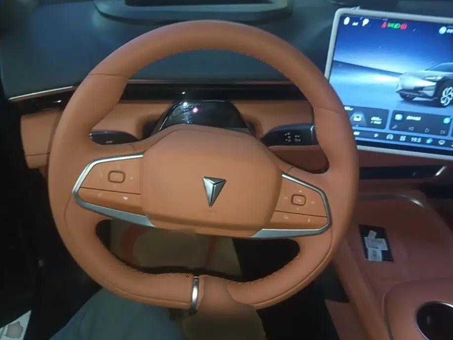 Deepal S07 2024 215Max Qiankun Intelligent Driving ADS SE Range-Extended Version — миниатюра 13