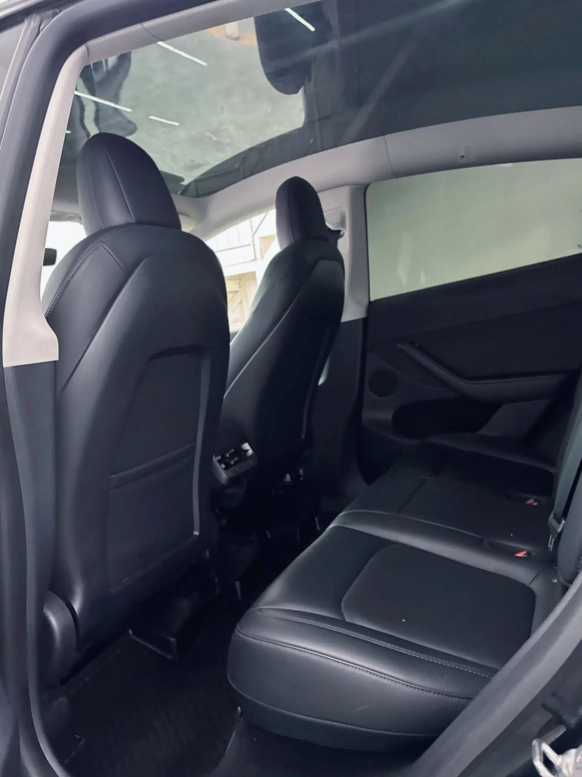 Tesla Model Y 2021 Standard Range Rear-Wheel Drive Version — миниатюра 33
