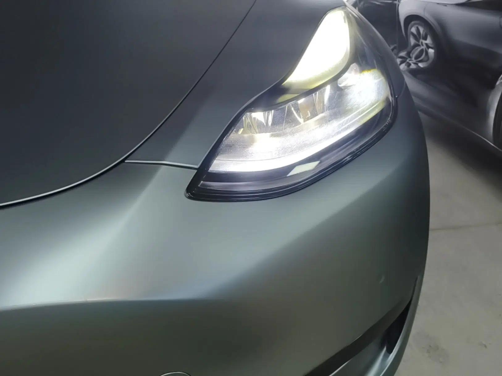 Tesla Model Y 2022 Rear-Wheel-Drive Version — миниатюра 8