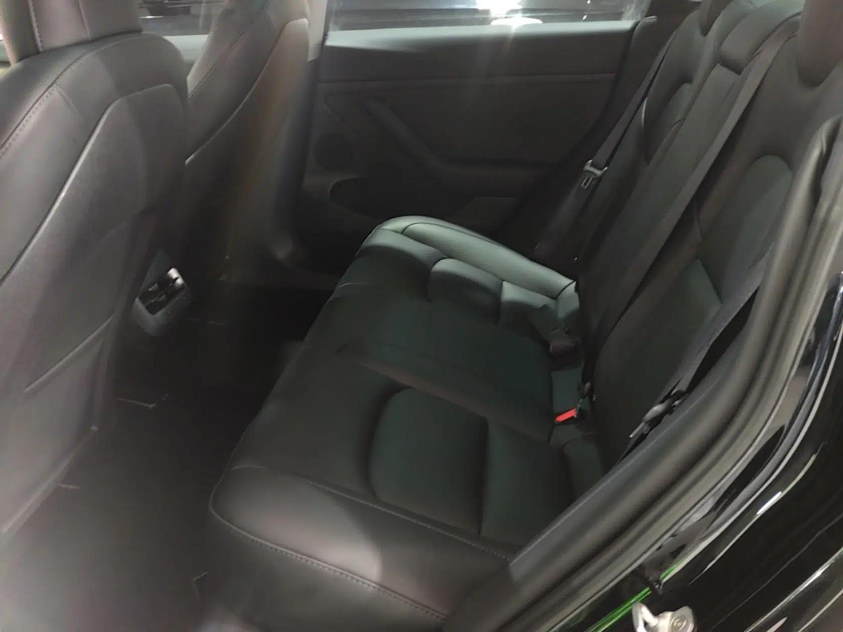 Tesla Model 3 2022 Rear-Wheel-Drive Version — миниатюра 20