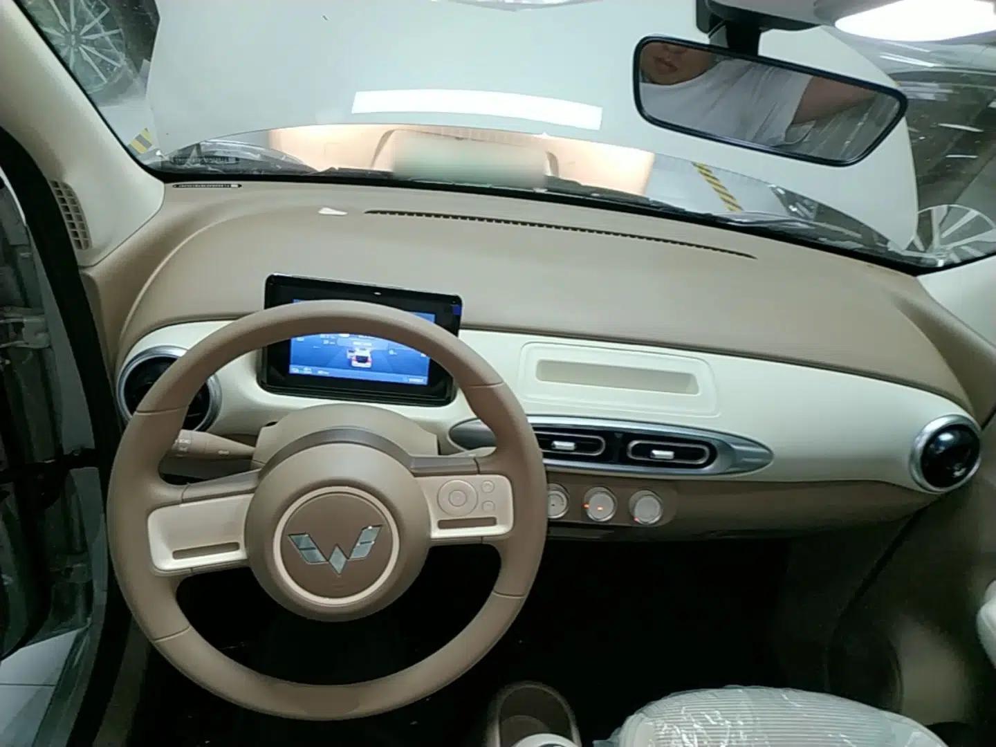 Wuling Hongguang MINIEV 2025 Four-Door Version Advanced Edition — миниатюра 12